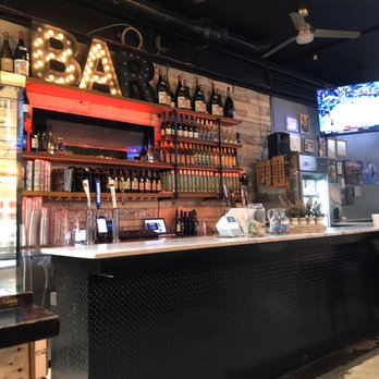 Due Amici Pizza & Pasta Bar - Pizza Near Me - Tampa, Florida