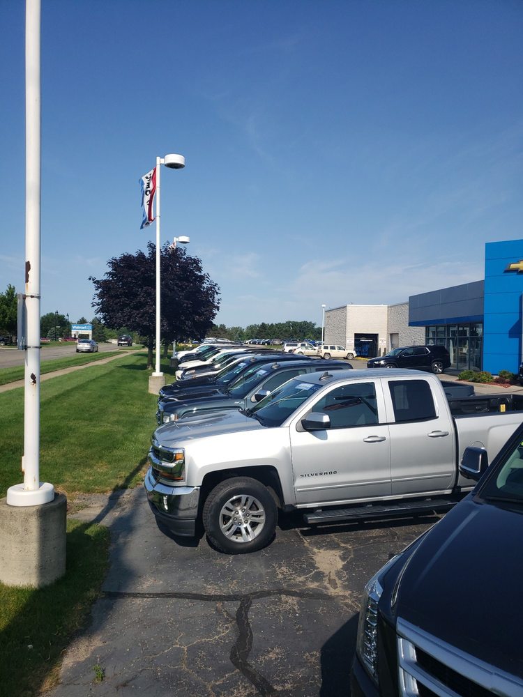 CHAMPION CHEVROLET OF FOWLERVILLE Updated September 2024 11 Reviews