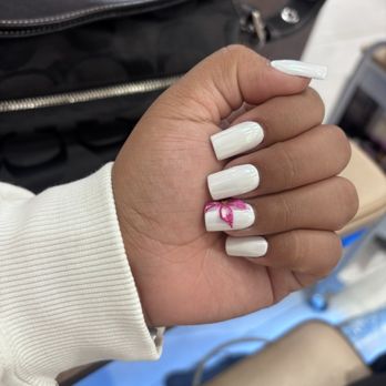 Venetian Nail Lounge - Nail Salons Near Me - Moreno Valley, California Venetian Nail Lounge - Nail Salons Near Me - Moreno Valley, California