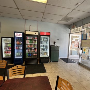 Razzo's - Pizza Near Me - Hayward, California Razzo's - Pizza Near Me - Hayward, California