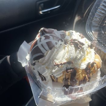 Kohnen's Country Bakery - Bakeries Near Me - Tehachapi, California
