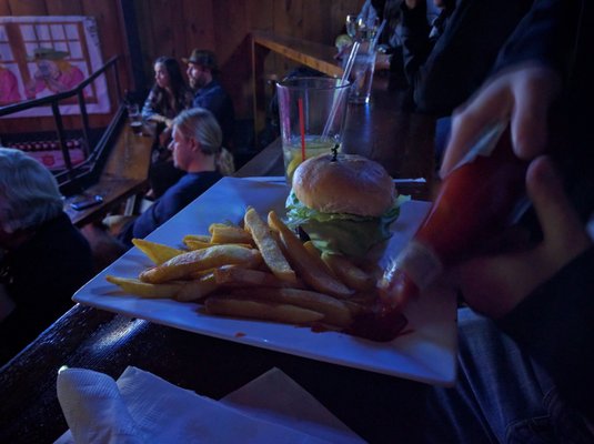 Sportsmen's Tavern by null
