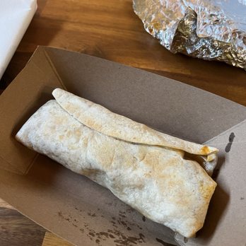Papi’s Burritos - Federal burrito - Breakfast & Brunch Near Me - Orlando, Florida