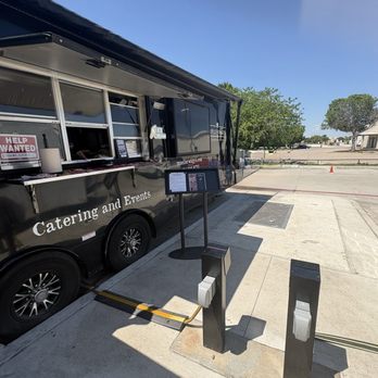 Mueller Wagyu - Food Truck - Food Trucks Near Me - Frisco, Texas