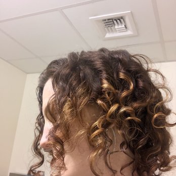 Dustin Berlin - Look at that fun color wrap around each curl! Over existing henna.. he added a light rose highlight to make it pop! - Hair Stylists Near Me - Long Beach, California Dustin Berlin - Look at that fun color wrap around each curl! Over existing henna.. he added a light rose highlight to make it pop! - Hair Stylists Near Me - Long Beach, California