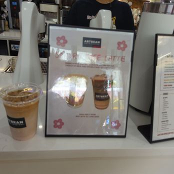 Artbean Coffee - Sakura Cafe latte - Art Galleries Near Me - New York, New York