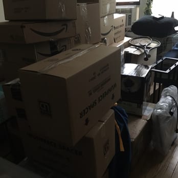 MakeSpace - Chicago - Before... - Self Storage Near Me