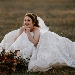 Arkansas Wedding Barn - Bride at sunset #onlovemountain photo by Awakening Photography