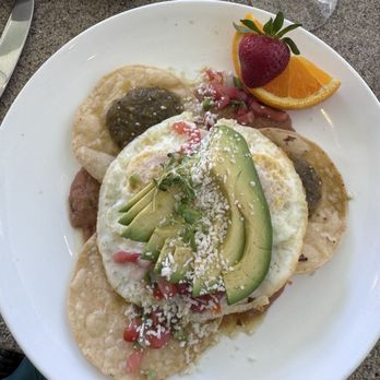 Terraza Garden Patio & Lounge - Huevos Rancheros - Music Venues Near Me - Tucson, Arizona Terraza Garden Patio & Lounge - Huevos Rancheros - Music Venues Near Me - Tucson, Arizona