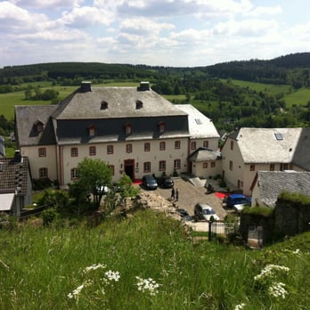 Burghaus Kronenburg - Hotels Near Me - Dahlem, NW