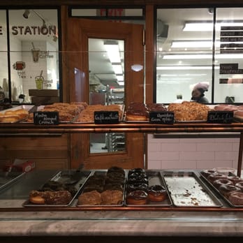 Dough - Freshly made donuts! - Desserts Near Me - New York, New York