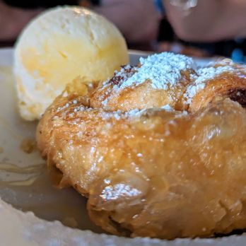 Charlie Brown's Bar & Grill - Ice cream and fantastic Greek custard - don't miss it, Εύγε! - Piano Bars Near Me - Denver, Colorado Charlie Brown's Bar & Grill - Ice cream and fantastic Greek custard - don't miss it, Εύγε! - Piano Bars Near Me - Denver, Colorado