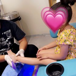 Henry Nails