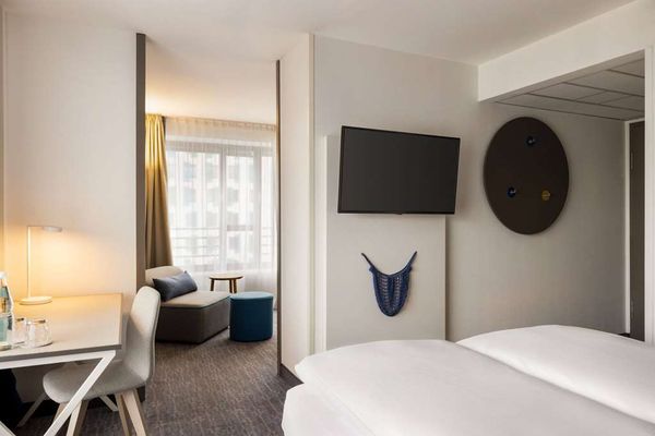 Vienna House Easy by Wyndham Berlin Prenzlauer Berg by null