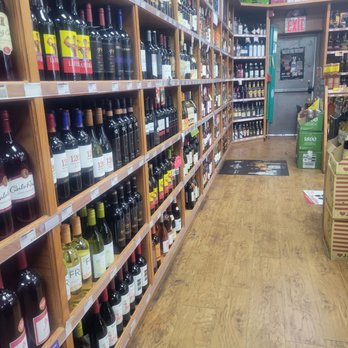 Hook Discount Wine & Liquor - a wide selection of wines - Beer, Wine & Spirits Near Me - Valley Stream, New York Hook Discount Wine & Liquor - a wide selection of wines - Beer, Wine & Spirits Near Me - Valley Stream, New York