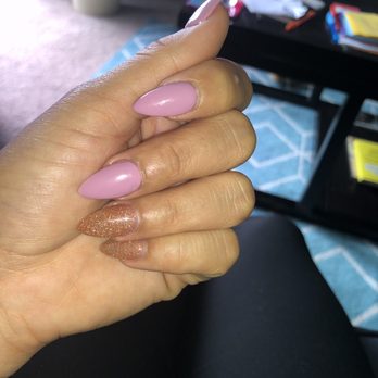 Tic Tac Nails & Spa - Full set w/ shellac polish - Nail Salons Near Me - Houston, Texas Tic Tac Nails & Spa - Full set w/ shellac polish - Nail Salons Near Me - Houston, Texas