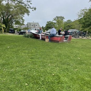 Something Natural - Outdoor seating, picnic tables and a great lawn for picnics. - Sandwiches Near Me - Nantucket, Massachusetts
