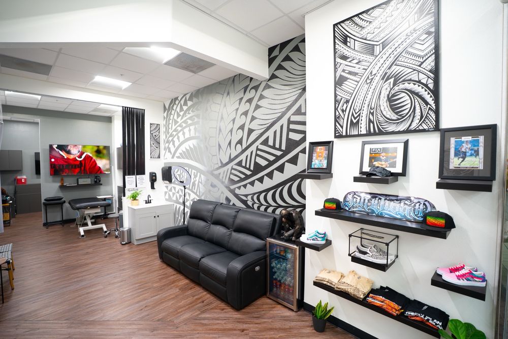 Friendly Island Tattoo Logo