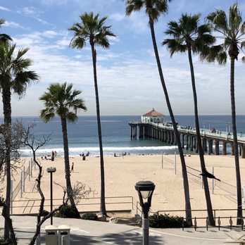 Manhattan Beach Pier - The Manhattan Pier - perfect day. - Local Flavor Near Me - Manhattan Beach, California