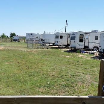 Roadrunner Trailer Park - We have grass - RV Parks Near Me - Odessa, Texas Roadrunner Trailer Park - We have grass - RV Parks Near Me - Odessa, Texas