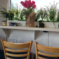 Tea Garden - Bar seating not in use