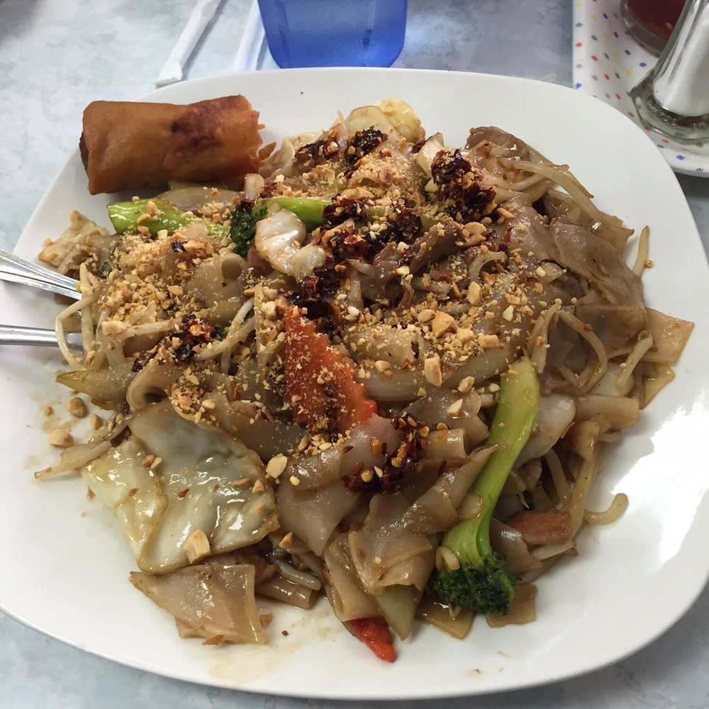 Pho 90 - Chow fun noodles with beef--my standby - Vietnamese Near Me - Fresno, California Pho 90 - Chow fun noodles with beef--my standby - Vietnamese Near Me - Fresno, California