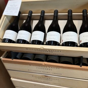 Willamette Valley Vineyards - Wine for purchase - Wineries Near Me - Turner, Oregon Willamette Valley Vineyards - Wine for purchase - Wineries Near Me - Turner, Oregon