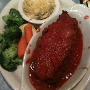Cotton Patch Cafe - Meat loaf with steamed veggies and broccoli cheese casserole - Comfort Food Near Me - Frisco, Texas Cotton Patch Cafe - Meat loaf with steamed veggies and broccoli cheese casserole - Comfort Food Near Me - Frisco, Texas