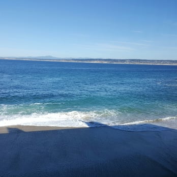 Lalla Grill Oceanside - Breathtaking views of the Pacific Ocean - Seafood Near Me - Monterey, California Lalla Grill Oceanside - Breathtaking views of the Pacific Ocean - Seafood Near Me - Monterey, California