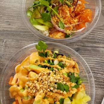 Poke Express & Boba Tea Time - Spicy salmon, cilantro, pineapple, cucumber, spring onion, seaweed salad, peanut and spicy poke sauce - Poke Near Me - Spokane, Washington