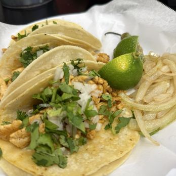 La Tapatia - Chicken tacos - Mexican Near Me - Knoxville, Tennessee La Tapatia - Chicken tacos - Mexican Near Me - Knoxville, Tennessee