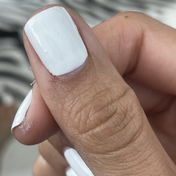 The Nail Bar - More ridges and bumps, uneven, not even clean - Nail Salons Near Me - Los Angeles, California The Nail Bar - More ridges and bumps, uneven, not even clean - Nail Salons Near Me - Los Angeles, California