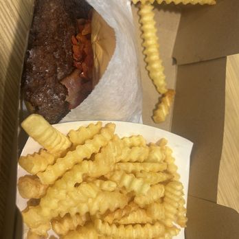Shake Shack Nanuet - SmokeShack-no cheese and fires - Ice Cream & Frozen Yogurt Near Me - Nanuet, New York Shake Shack Nanuet - SmokeShack-no cheese and fires - Ice Cream & Frozen Yogurt Near Me - Nanuet, New York