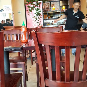 Pho Sapa - Small dining room - Vietnamese Near Me - Manassas, Virginia Pho Sapa - Small dining room - Vietnamese Near Me - Manassas, Virginia