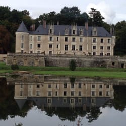 Chateau des Arpentis - Chateau from behind