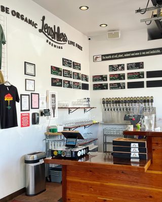 Leashless Brewing by null