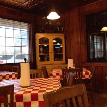 Schulze Bar-B-Que & Catering - Interior / dining area - Caterers Near Me - Rosenberg, Texas Schulze Bar-B-Que & Catering - Interior / dining area - Caterers Near Me - Rosenberg, Texas