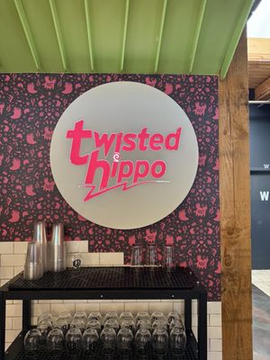 Twisted Hippo by null