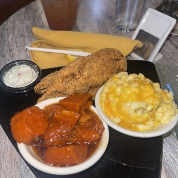 Kelsey's - Cat Fish, Mac / Cheese, & Candied Yams - Soul Food Near Me - Atlantic City, New Jersey