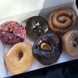 Daylight Donuts