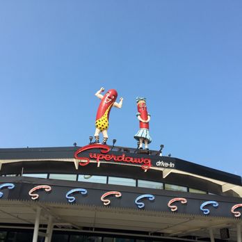 Superdawg Drive-In - Hot Dogs Near Me - Wheeling, Illinois