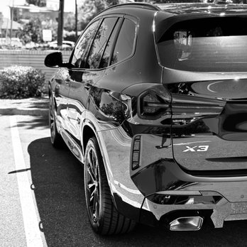 Bob Smith BMW - Car Dealers Near Me - Calabasas, California