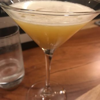 Ozumo - Passion fruit lychee cocktail - Izakaya Near Me - San Jose, California