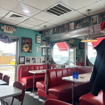Cruisers Diner - Diners Near Me - Seaman, Ohio Cruisers Diner - Diners Near Me - Seaman, Ohio