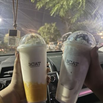 3CAT - mochi mango + mochi oreo - Bubble Tea Near Me - Westminster, California 3CAT - mochi mango + mochi oreo - Bubble Tea Near Me - Westminster, California