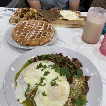Brunch Sociall - Steak Or Chicken Chilaquiles, Angus Ribeye Steak and Eggs, and waffle - Breakfast & Brunch Near Me - Chicago, Illinois Brunch Sociall - Steak Or Chicken Chilaquiles, Angus Ribeye Steak and Eggs, and waffle - Breakfast & Brunch Near Me - Chicago, Illinois