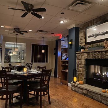 Mill Creek Tavern - inside seating - American Near Me - Bayville, New York Mill Creek Tavern - inside seating - American Near Me - Bayville, New York