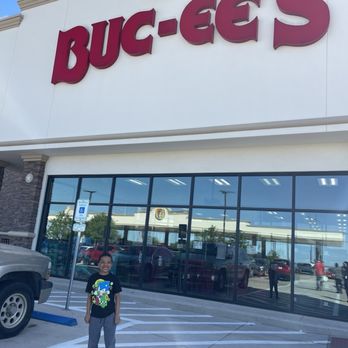 Buc-ee's - Gas Stations Near Me - Fort Worth, Texas Buc-ee's - Gas Stations Near Me - Fort Worth, Texas