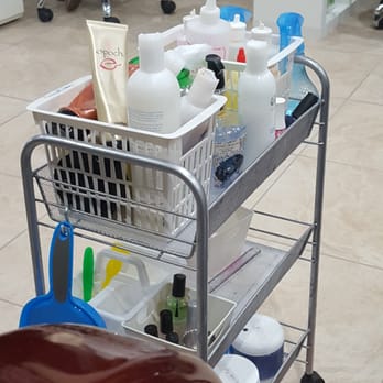 Legacy Nails & Spa - Messy cart, no idea if I actually got what was suppose to be included in my pedi! - Nail Salons Near Me - Oldsmar, Florida