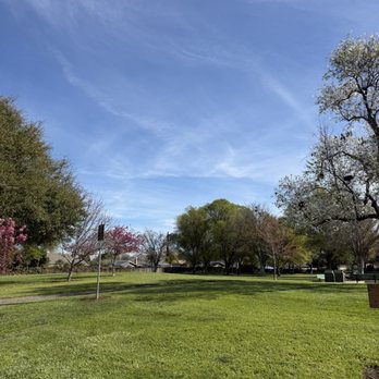 Maitland R. Henry Park - Parks Near Me - Livermore, California Maitland R. Henry Park - Parks Near Me - Livermore, California